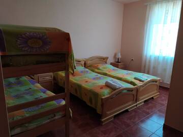 Фото номера Классический четырехместный номер Гостевой дом Sisian b&amp;b г. Сисиан 4